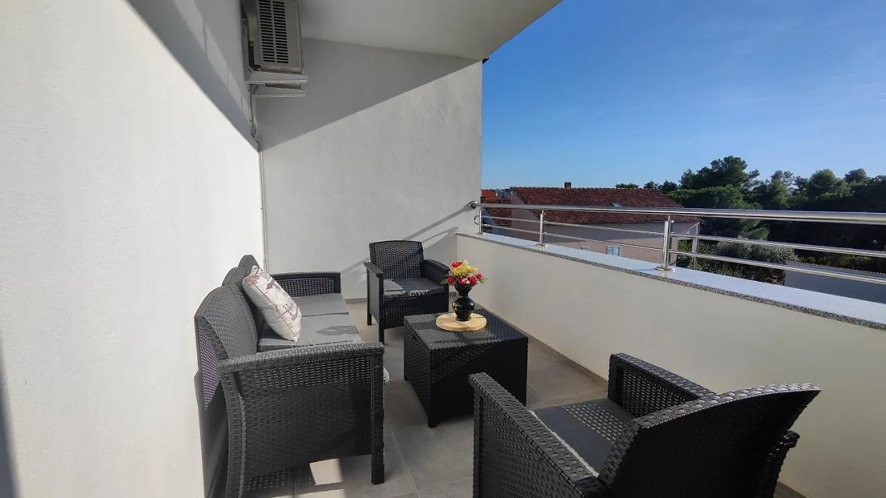 Gold And Silver Apartment Zadar