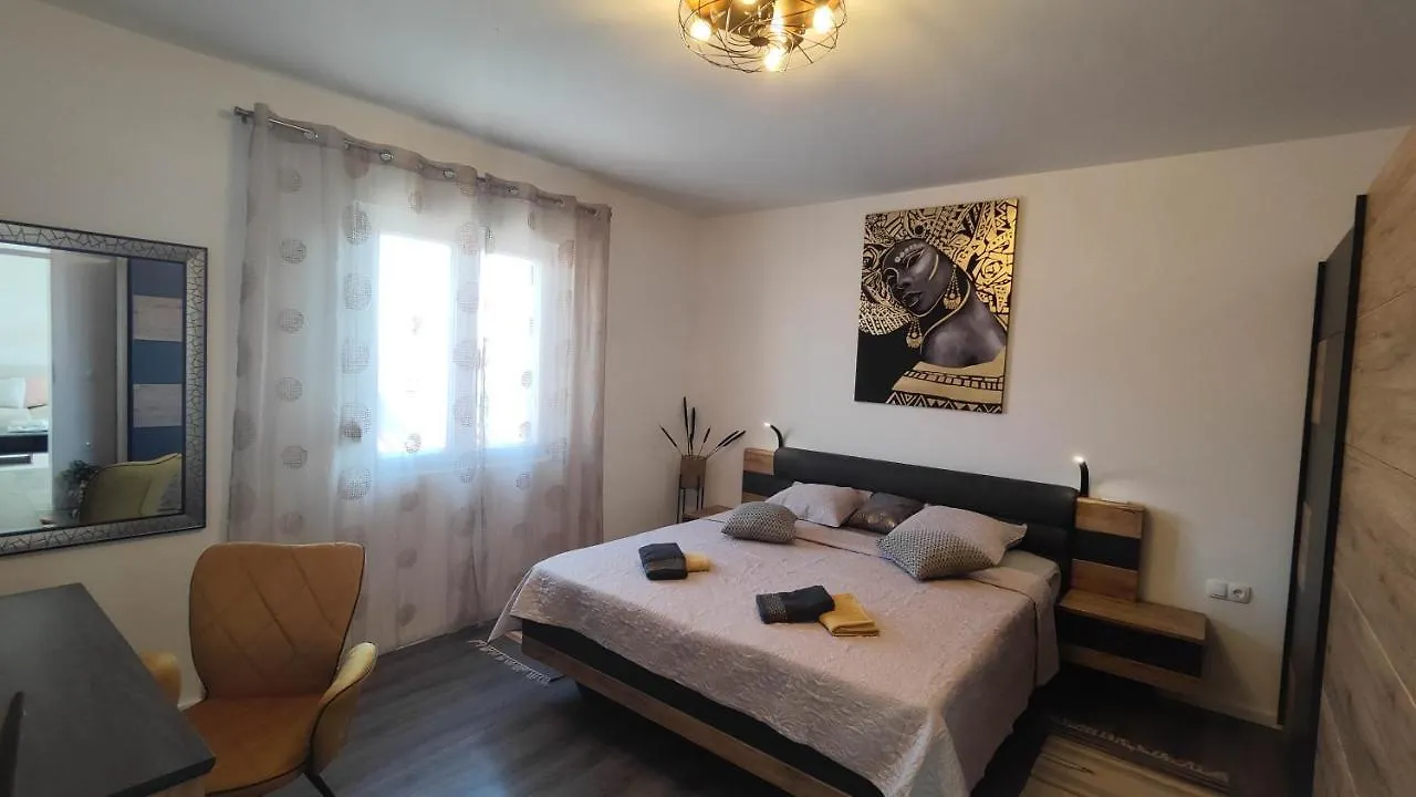 Gold And Silver Apartment Zadar Croatia