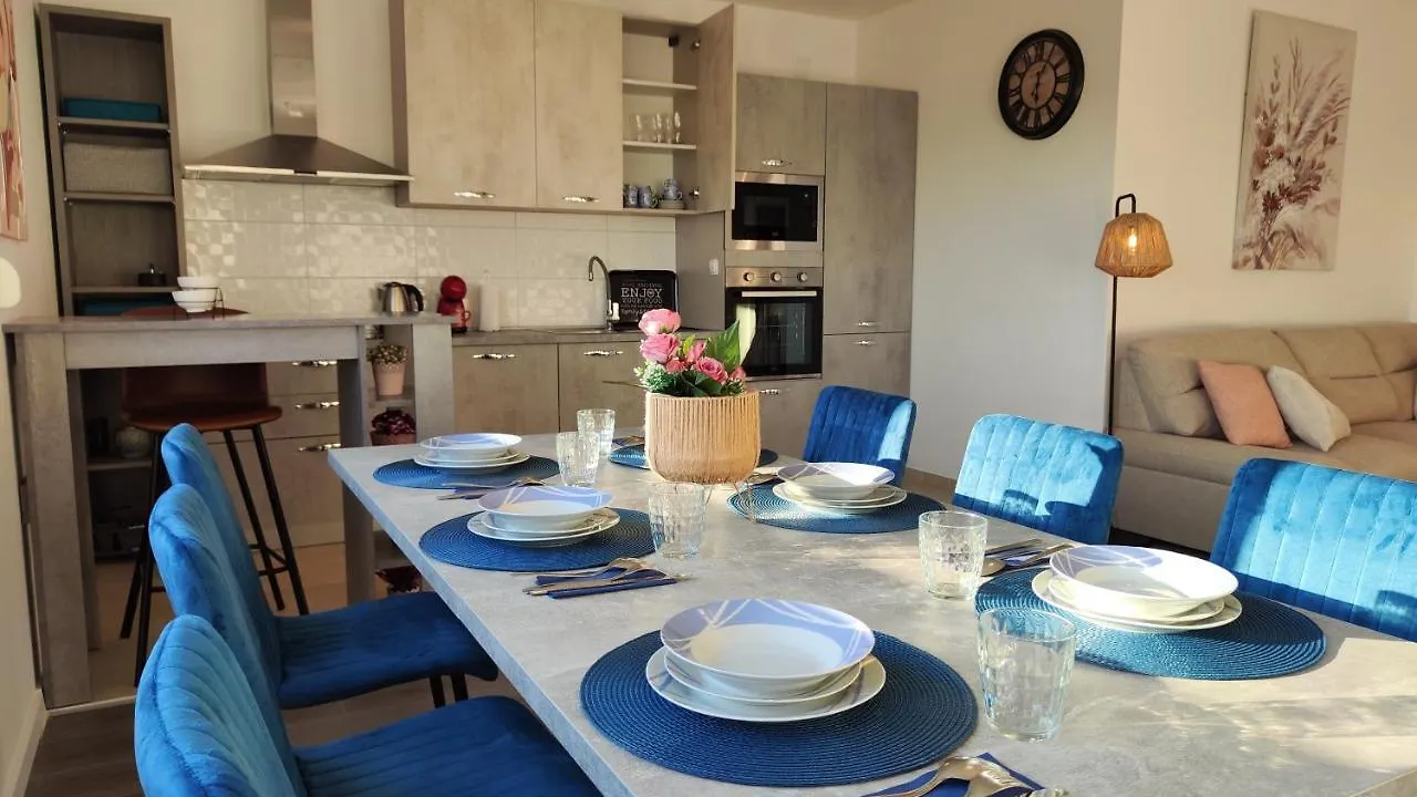 Gold And Silver Apartment Zadar Croatia